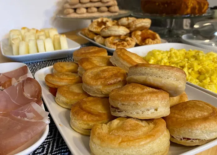 Bisos ベッド・アンド・ブレックファスト