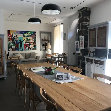 Bed & Breakfast Bisos 3*