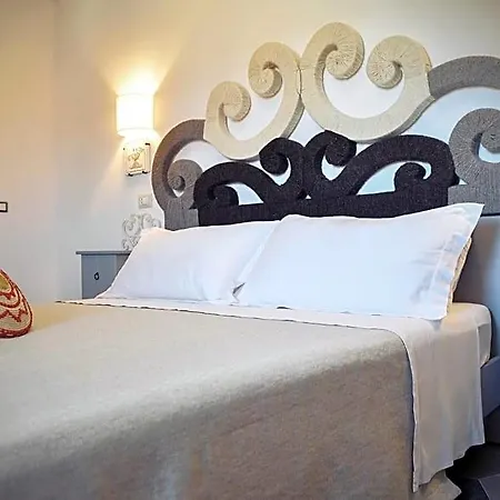 B&B Bisos